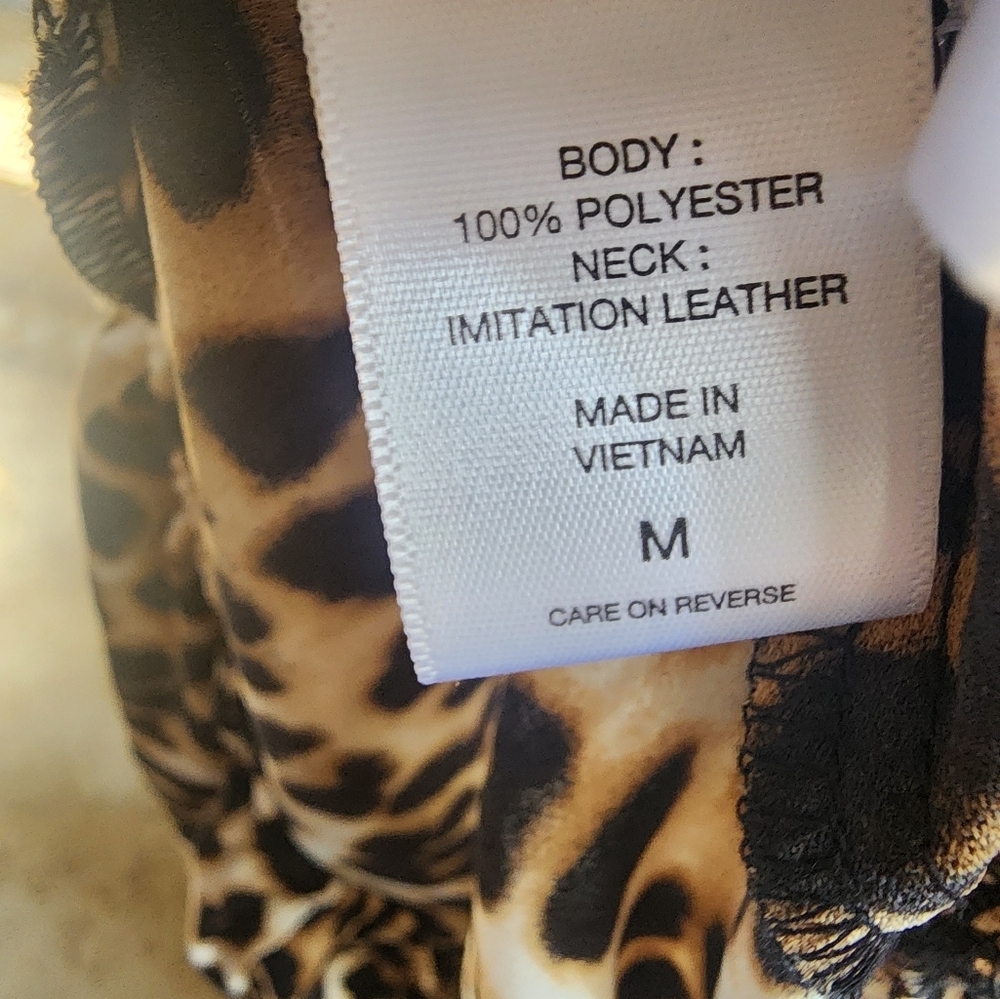 Leopard Print Blouse - Picture 5 of 5